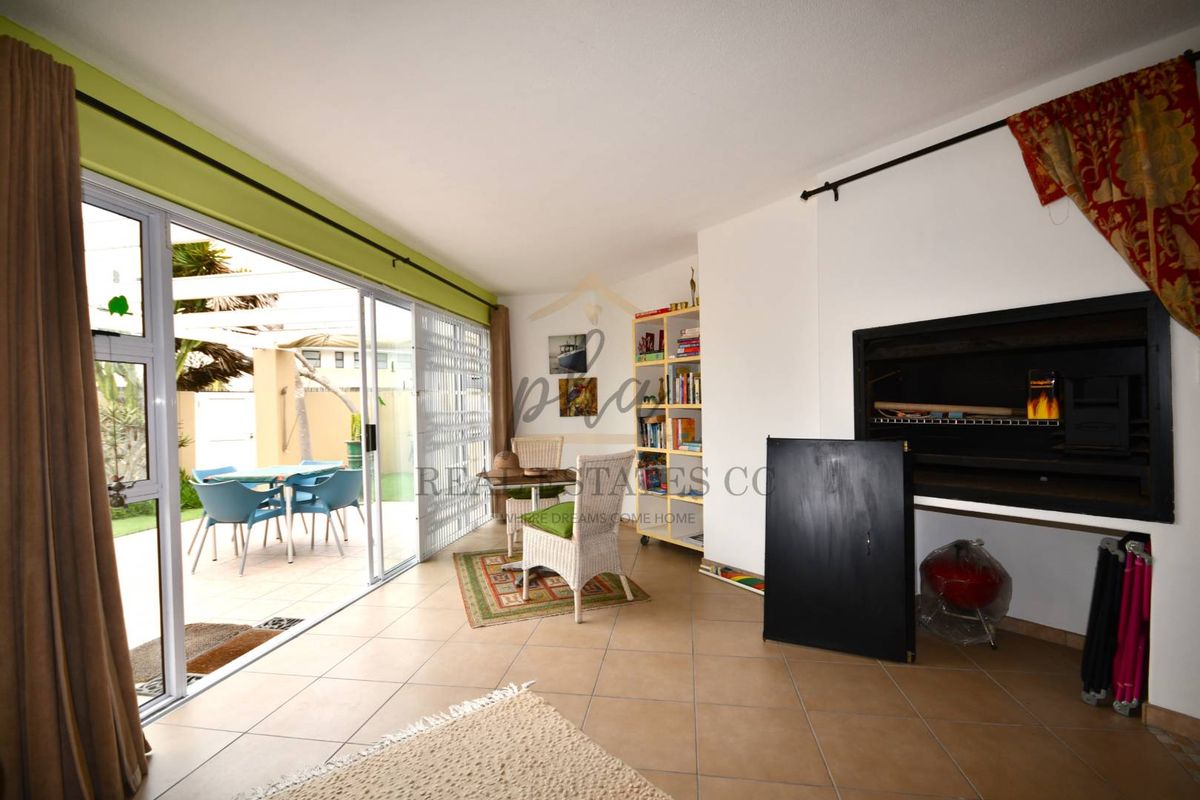 Style but also provides a lucrative Airbnb investment opportunity. - Photo 5