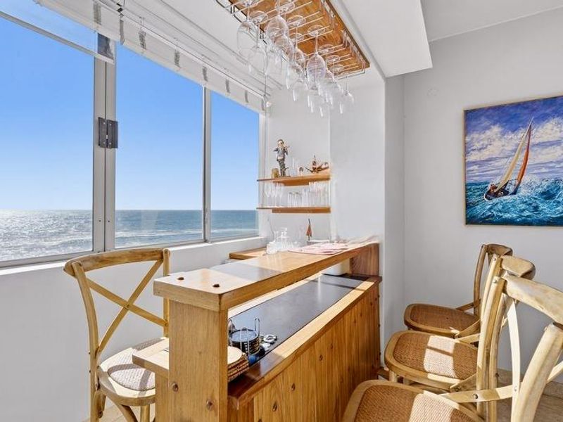 Most sought after - Photo 5