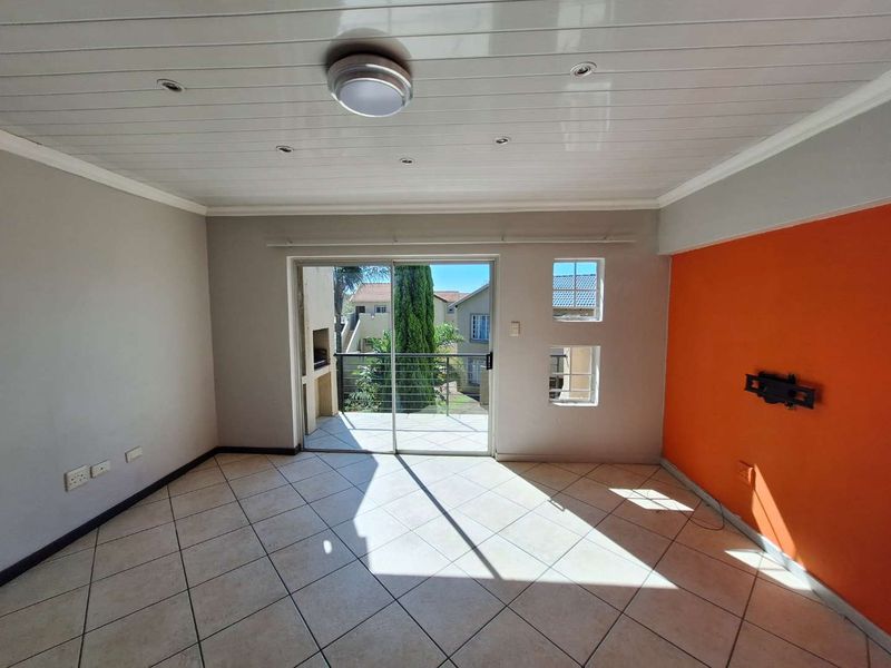 2 Bedroom 2 Bathroom - Photo 7