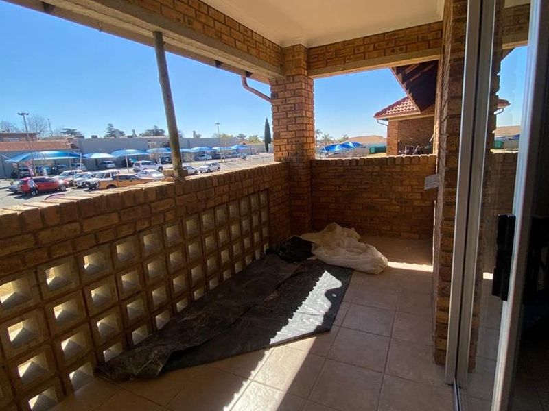 2 Bedroom Townhouse - Photo 9