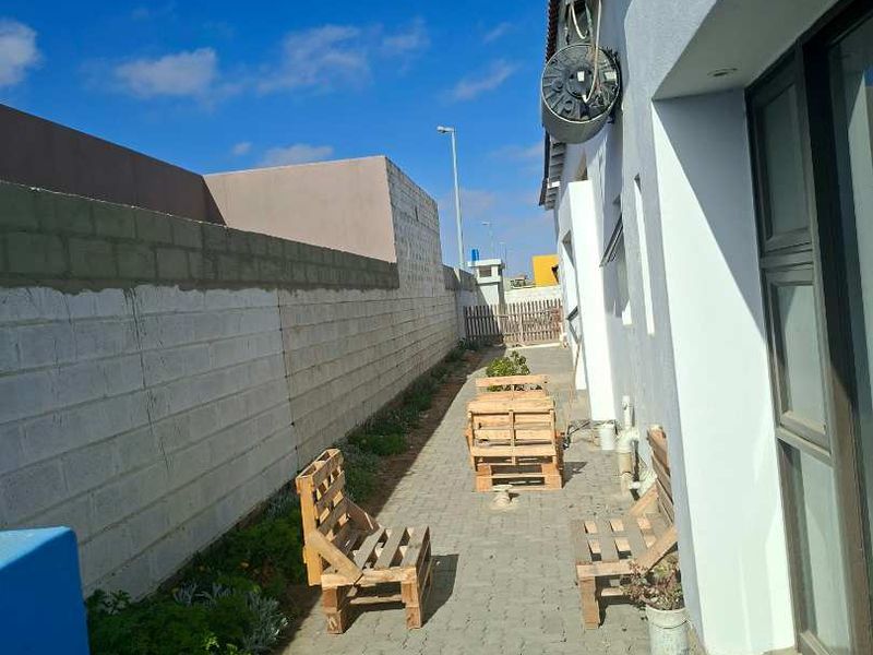 7bedrooms House for sale in Tamariskia with yard space of 1410m2 - Photo 6