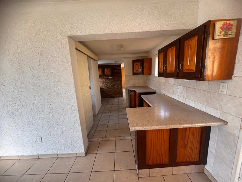 Property for Sale with Flatlet in Randhart - Photo 8