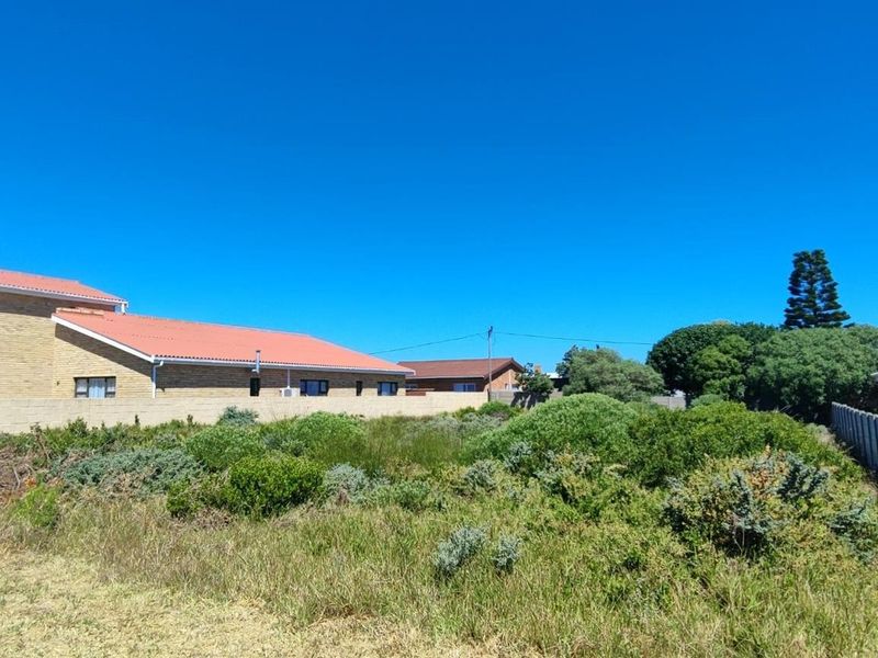 Vacant Land in Franskraal: Excellent Location, Level stand, Distant Sea Views - Photo 5