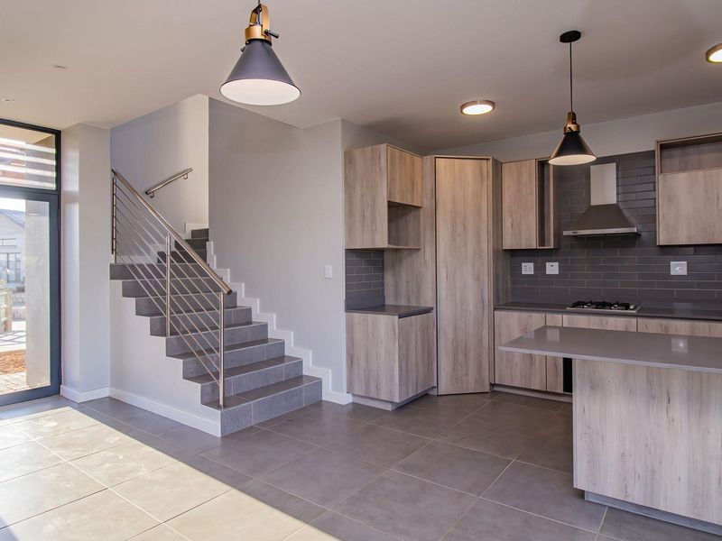 Brand new family home in Hartland Lifestyle Estate - Photo 10