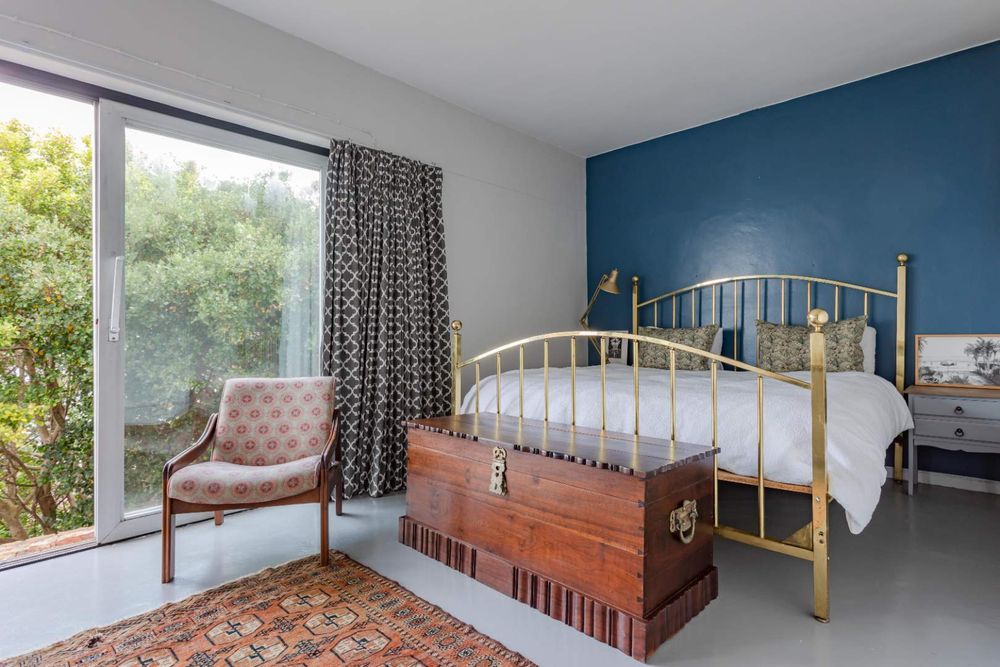 Bedroom 2 - King Size Bed