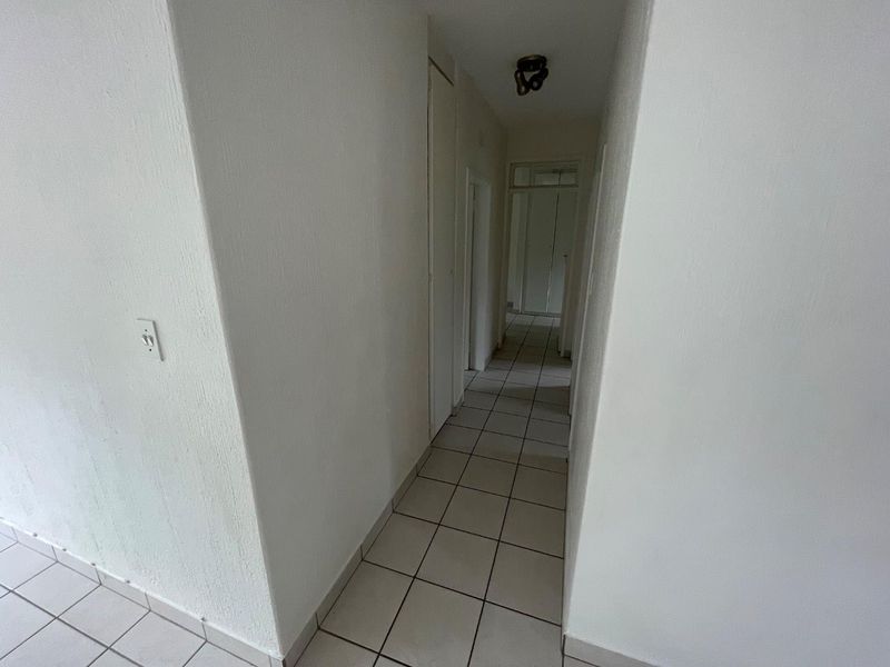 UNFURNISHED 2 BEDROOMS GROUND FLOOR - Photo 7