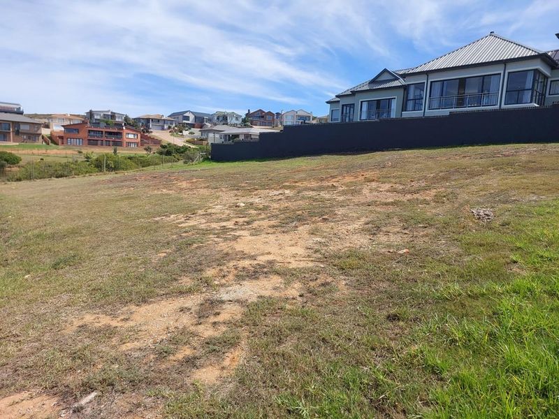 SOUGHT AFTER STAND WITH SEAVIEW - Photo 8