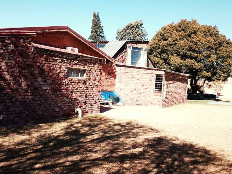 ENDLESS POTENSIAL.TWO HOUSES.TWO FLATS,4 ROOMS FOR RENT. - Photo 8