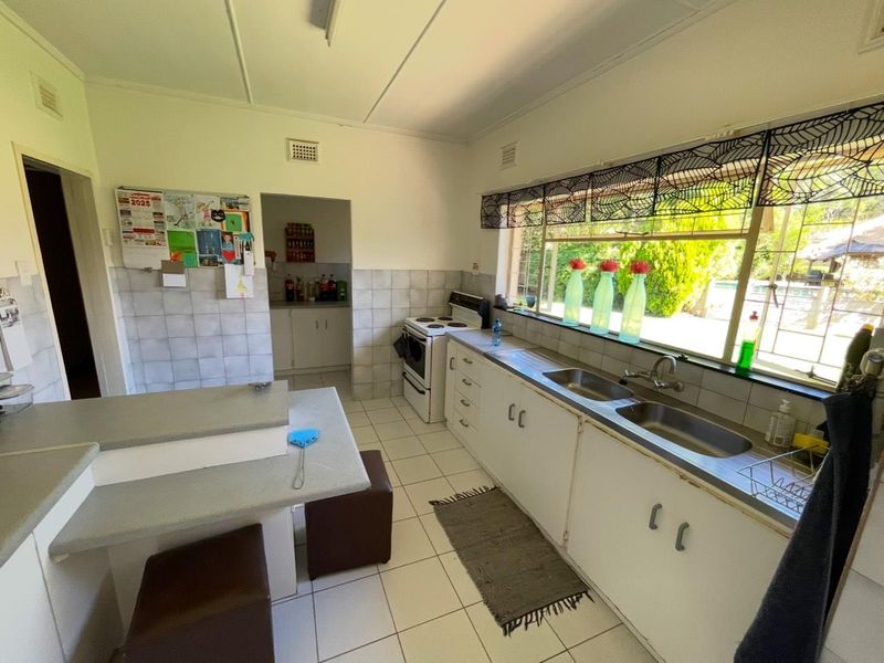 3 bedrooms House in DUNDEE. - Photo 9