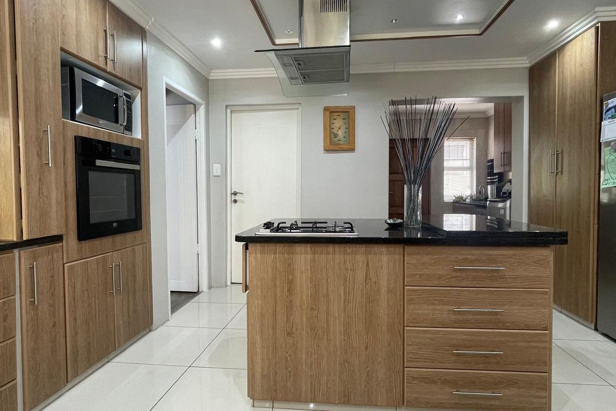 Coastal Bliss - Photo 3