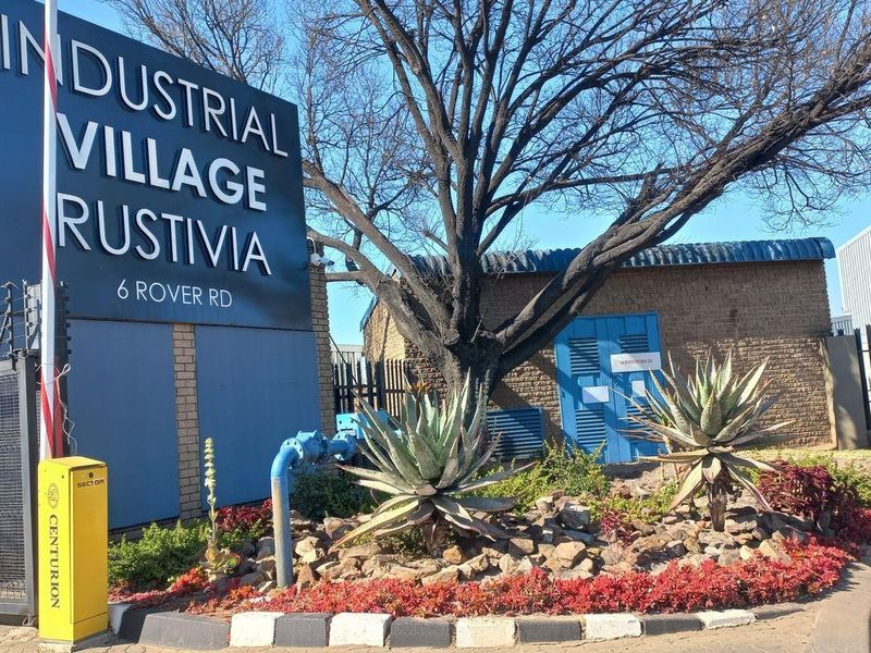 321m2 Rustivia Warehouse To Let - Photo 5
