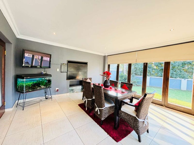 Family Home For Sale in Stoneridge Country Estate - Photo 10