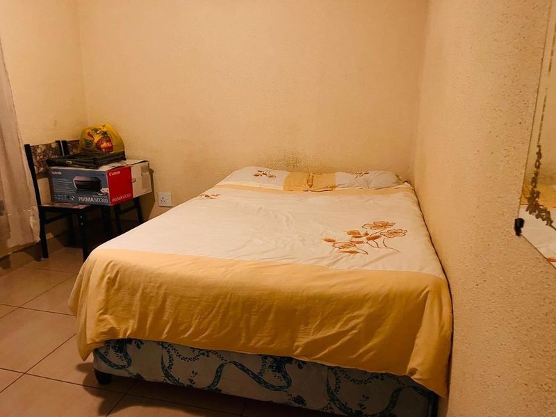 Your Perfect Home Awaits in Tlhabane West - Photo 10