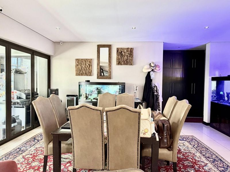 4 Bedroom House For Sale in Luxury Hill - Photo 7
