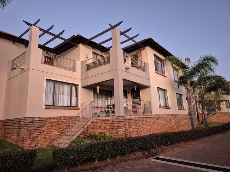 First Floor 2 Bedsroom Unit for sale - Photo 3