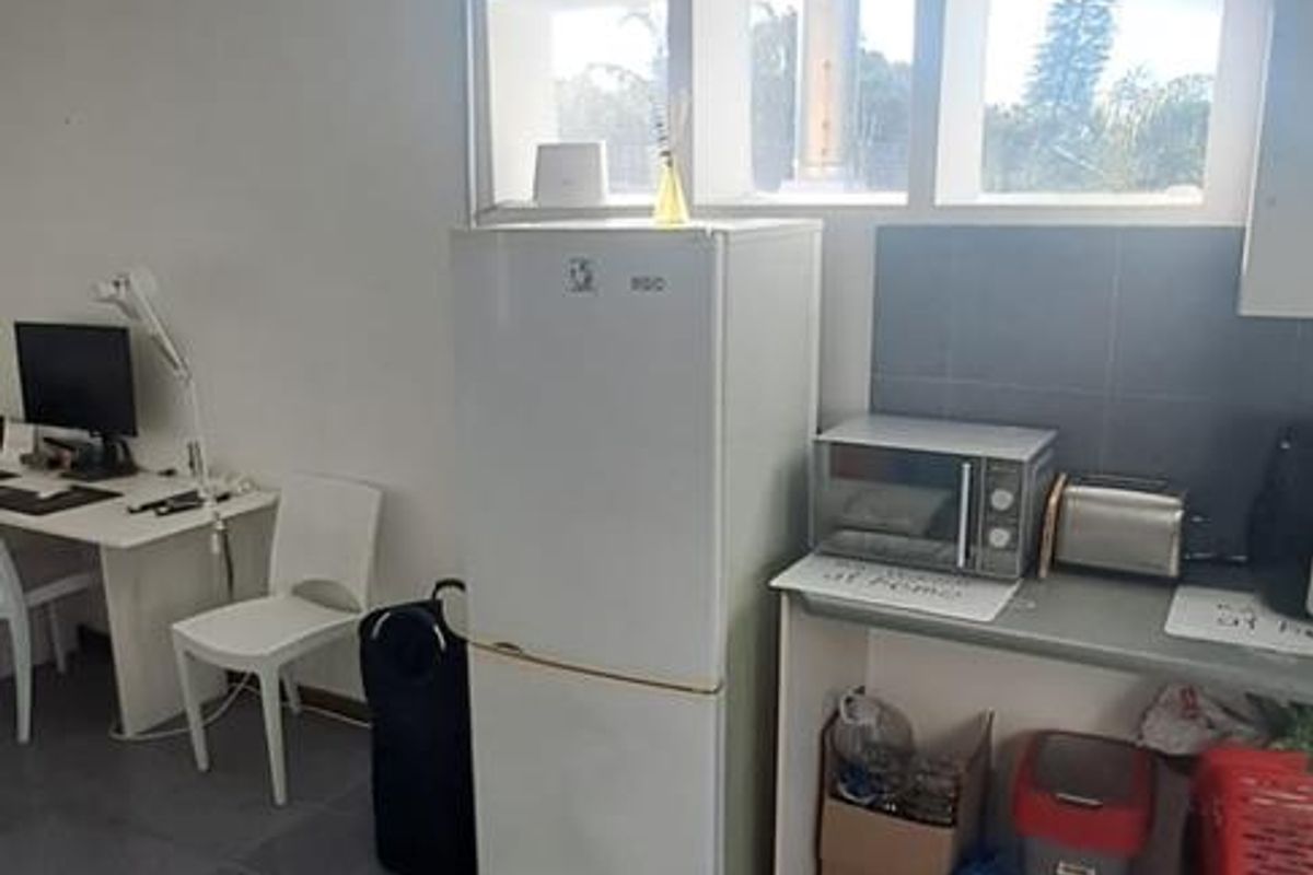 Upmarket Flatlets to Rent - Summerstrand - Photo 5