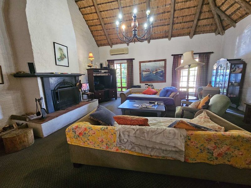 Exceptional Midlands Lifestyle Farm, Accommodation Business & Premier Fishing Destination - Photo 4