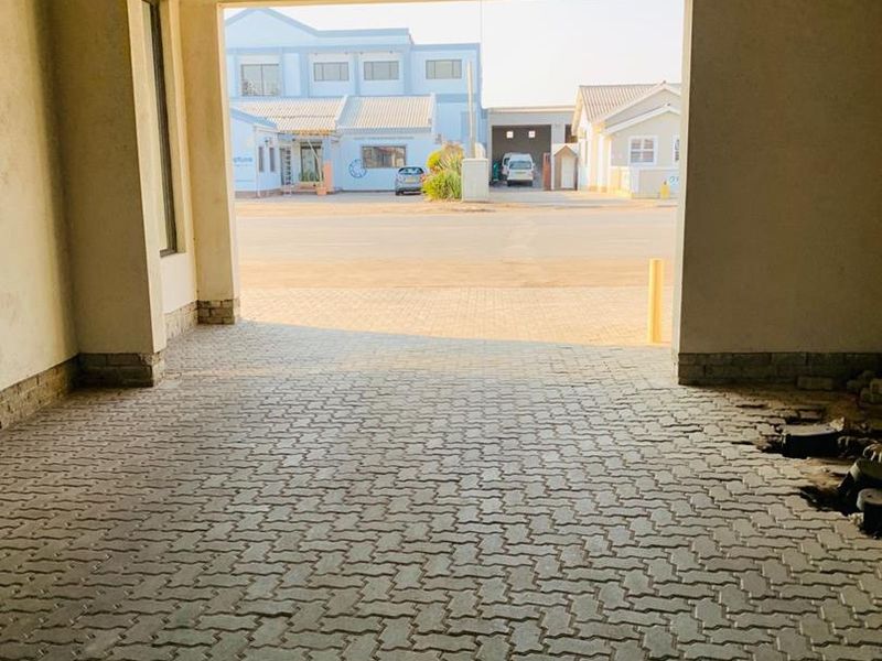 For Sale: 2-Bedroom Apartment | CBD, Walvis Bay - Photo 10