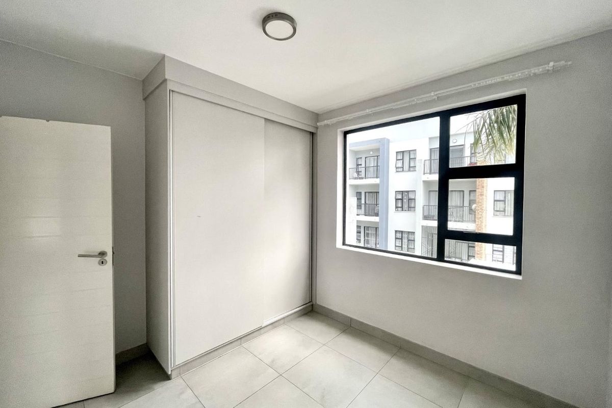 Prime Investment Opportunity: Apartment in Lyttelton Manor, Centurion – Ideal for Strong Rental Yields and Young Professionals. - Photo 5