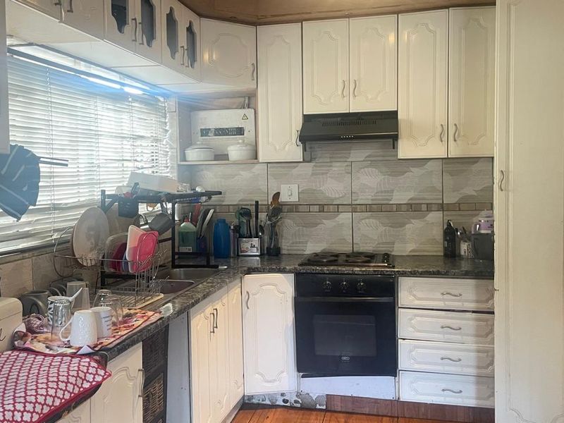 House For Sale - Photo 6