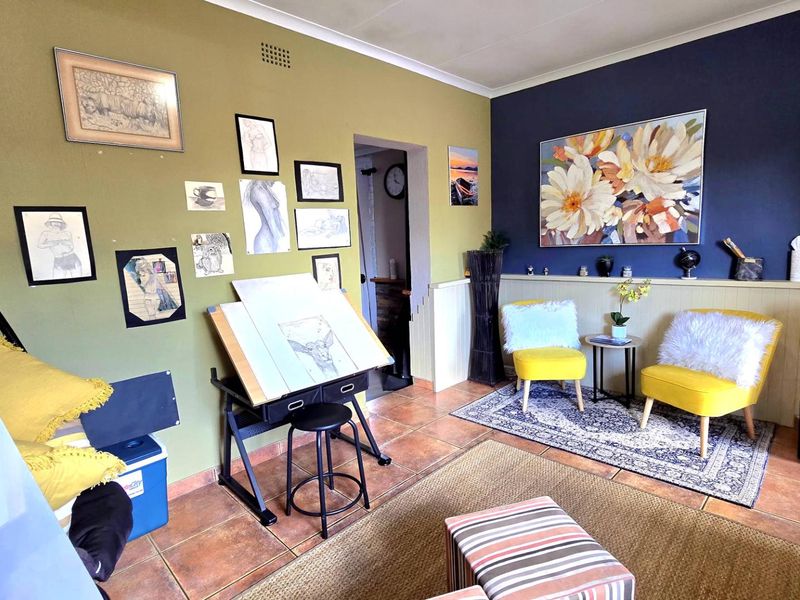 Spacious 4 Bedroom House for Sale in Brackenhurst - Photo 6
