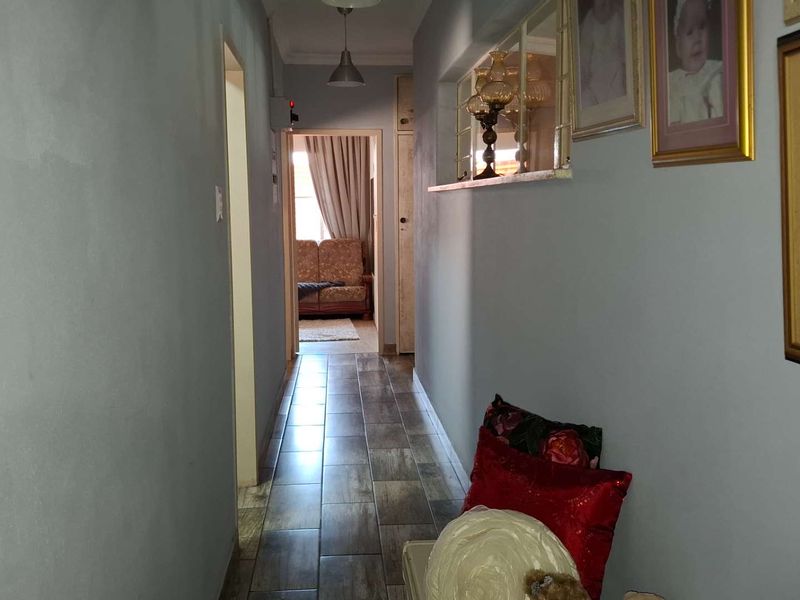 Stunning Home with 2 Flats and Solar - Photo 10