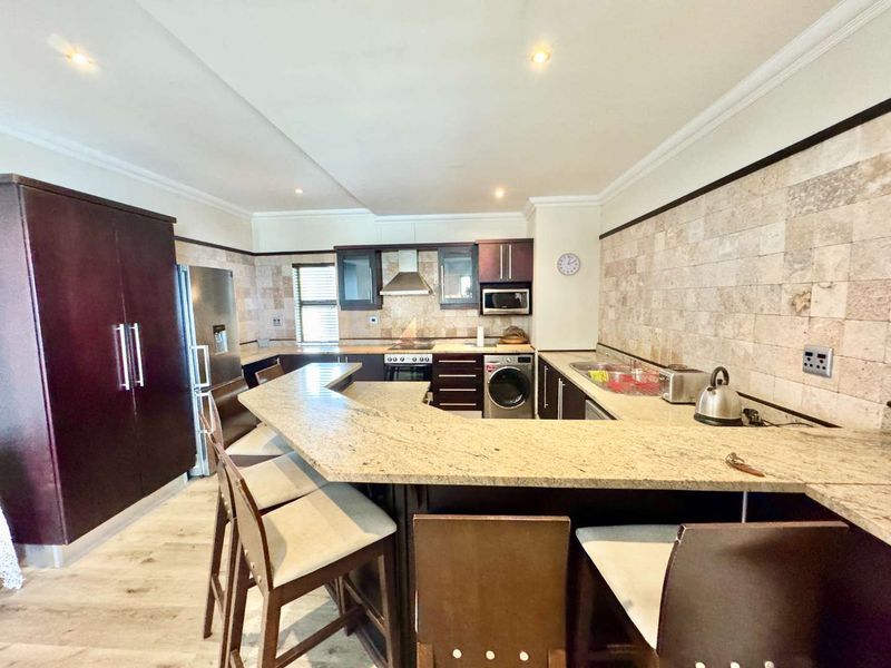 Hendra Estates - Gorgeous Sea-View Apartment In la Mercy For Sale - Photo 9