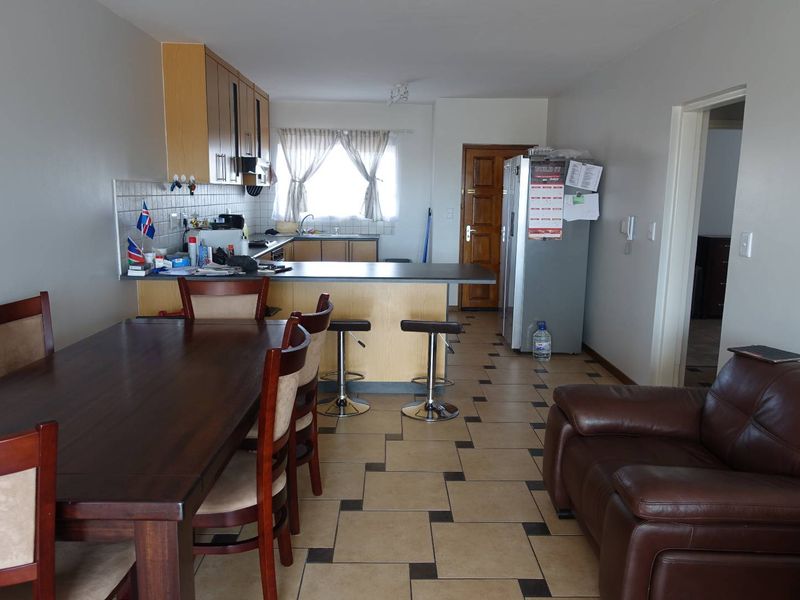 SPACIOUS APARTMENT WITH LARGE BALCONY - Photo 5