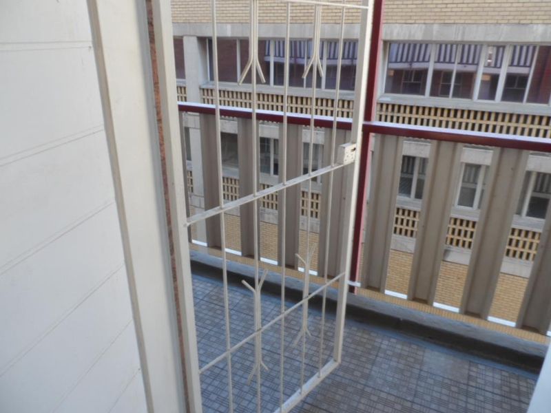 A BACHELOR FLAT TO RENT IN ARCADIA - Photo 5