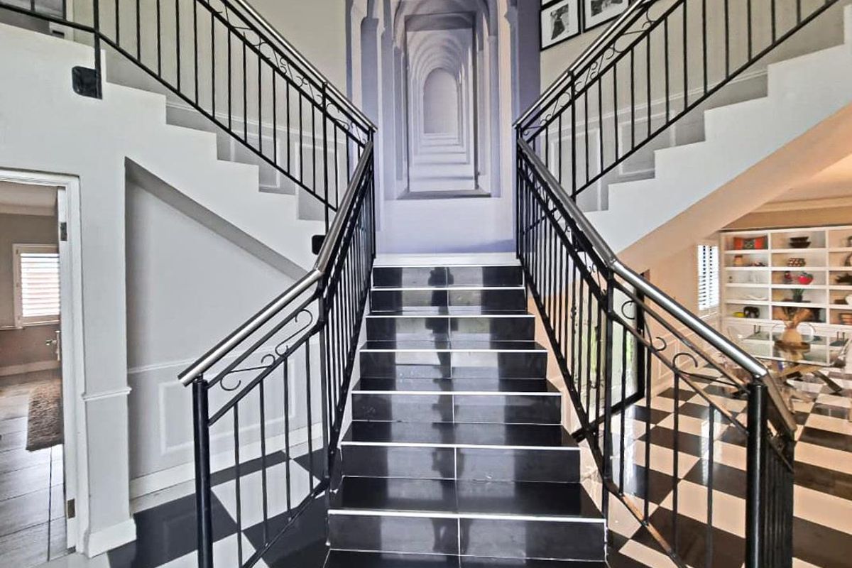 PREPARE TO BE ENVIED. - Photo 3