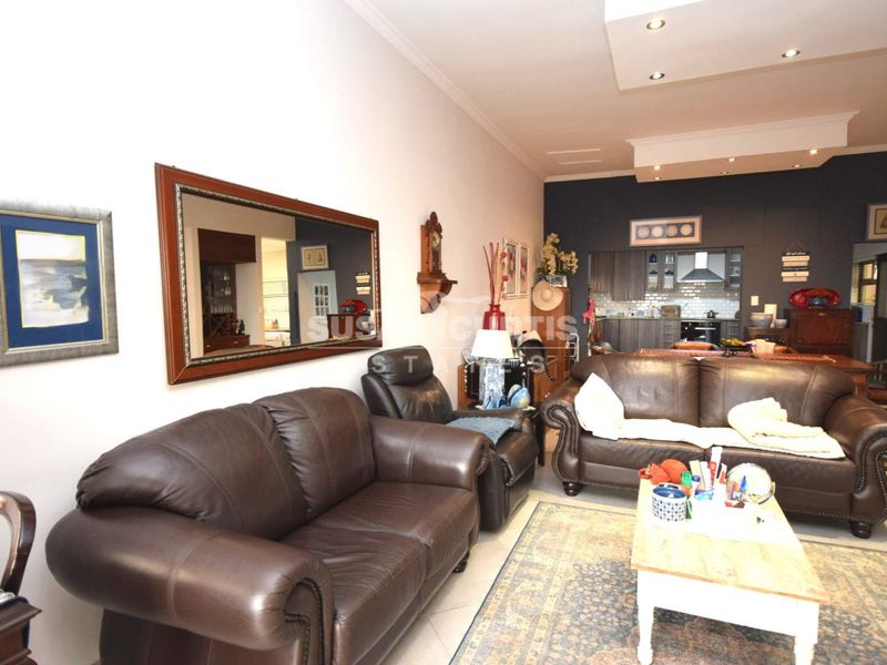 3 BEDROOM HOUSE WITH FLAT IN EXT 22, OCEAN VIEW - Photo 9