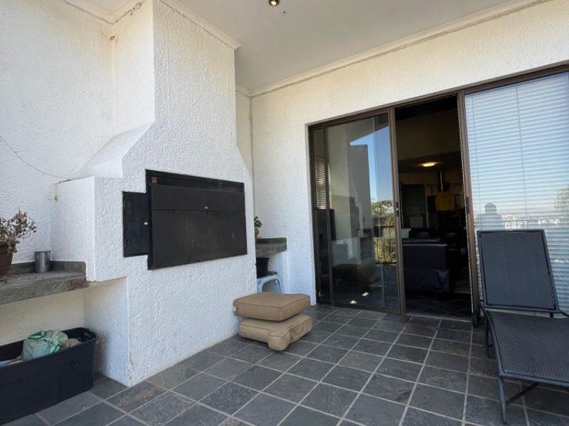 🏡 LUXURY HILL HOME & VACANT LAND | KLEIN WINDHOEK For Sale❗️ N$ 10,500,000 | Excl. costs - Photo 10