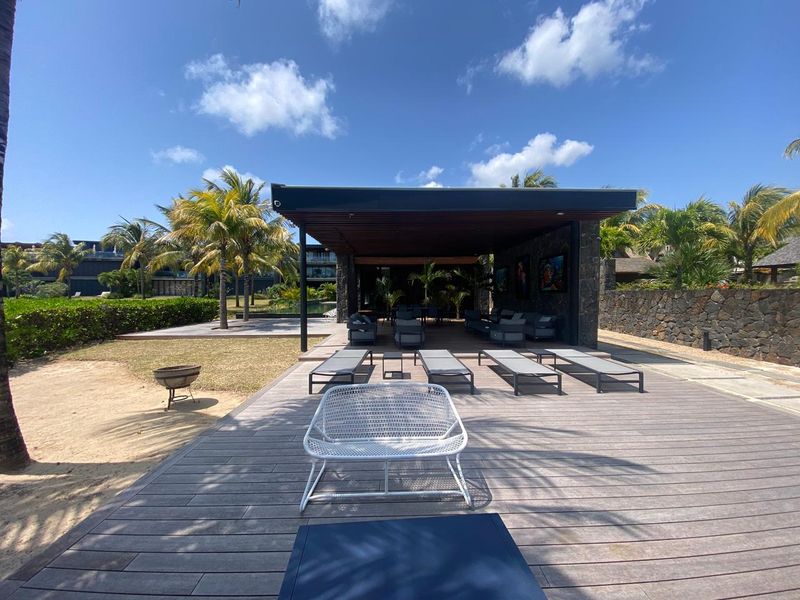 Unparalleled Refinement - Photo 6