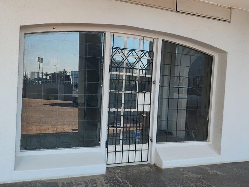 Perfect Base for Your Cleaning Biz Vision in the Heart of Randburg - Photo 4