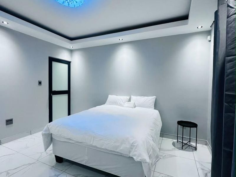 Beautiful 3-Bedroom Family Home for Sale – Desert Park, Swakopmund. - Photo 9