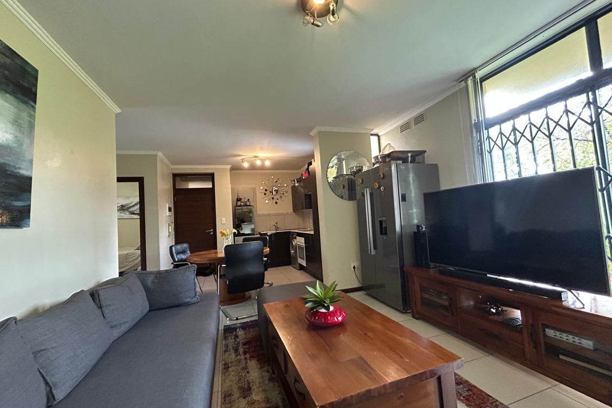 LIFE STYLE ESTATE LIVING - Photo 2