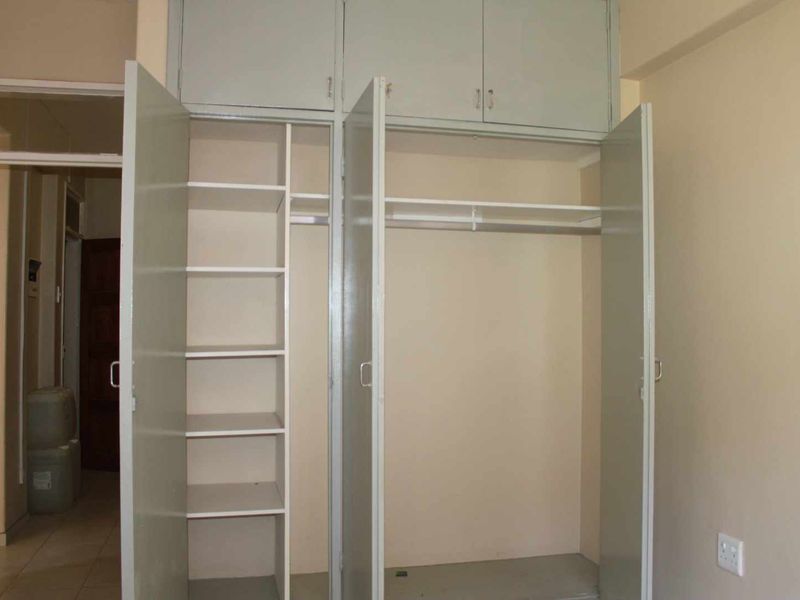 Room Available in Shared Flat – Manoir, Sunnyside - Photo 9