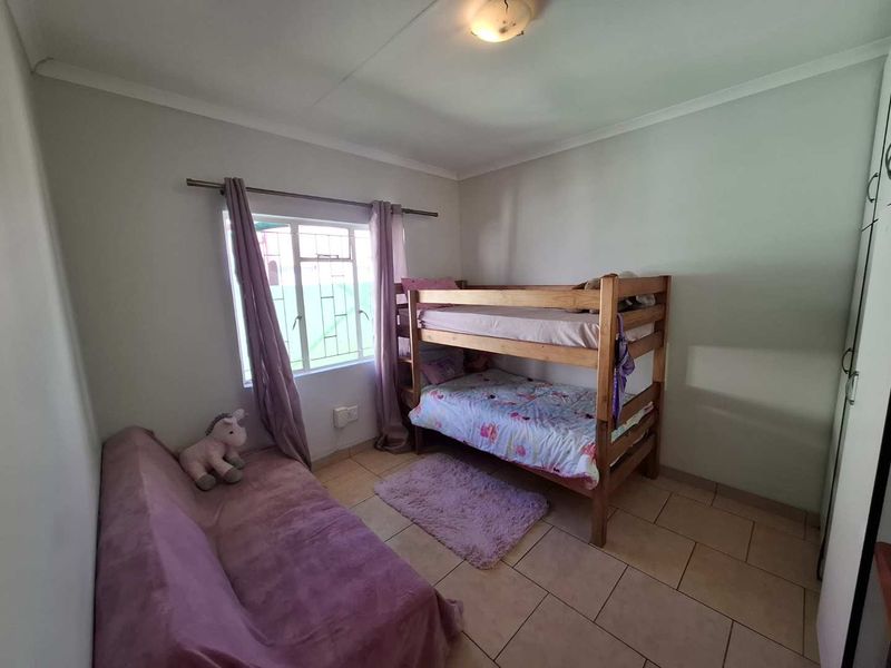 Incredible Value in Cimbebacia! - Photo 8