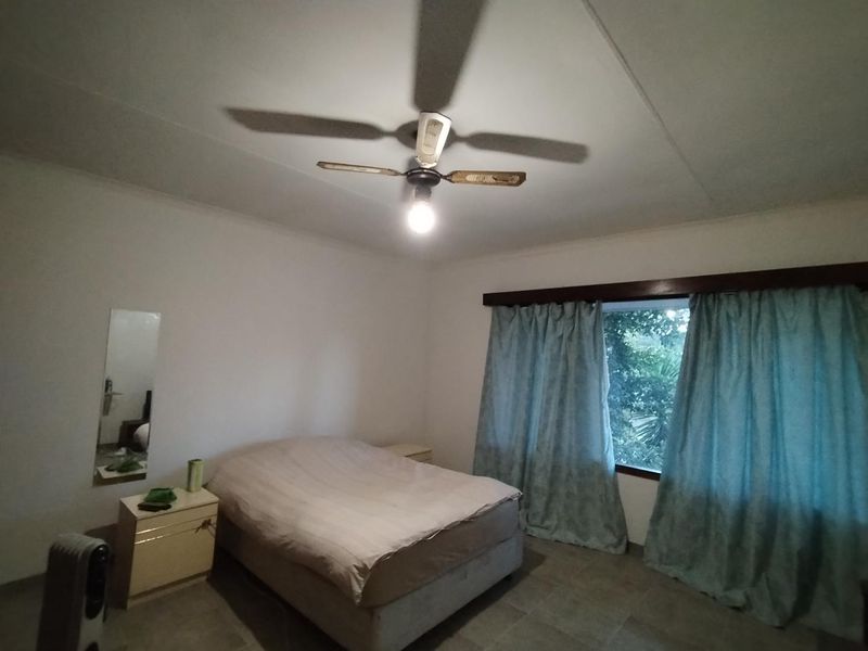Lynnwood Glen: 2 Bedroom Flat - Photo 3