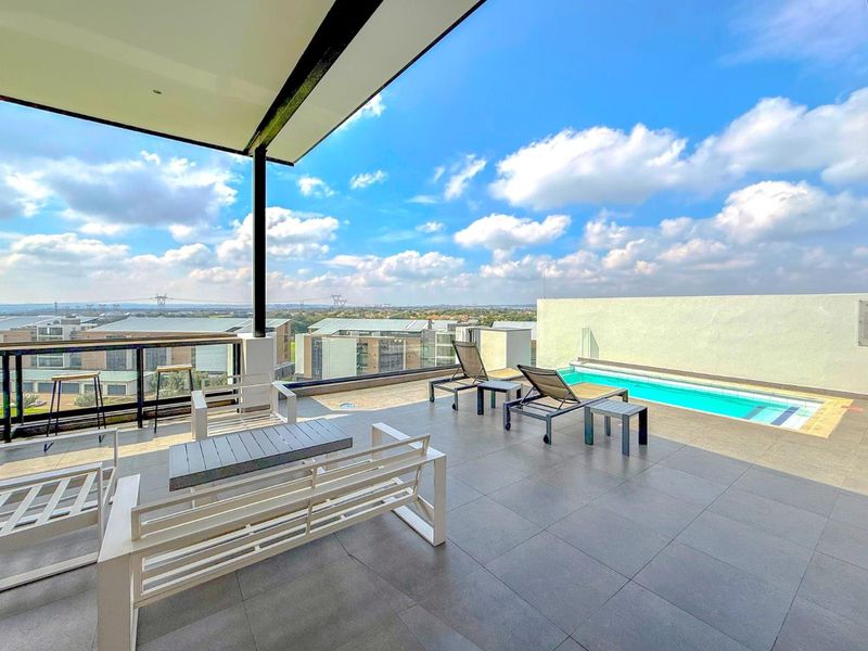 Ascend to Midstream | Penthouse Residence | For Sale & To Let - Photo 4