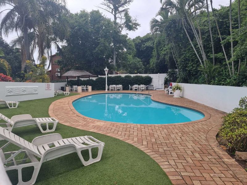 STUNNING 3 BED 2 BATH FULLY FURNISHED APARTMENT WITH LOVELY SEA VIEWS - Photo 5