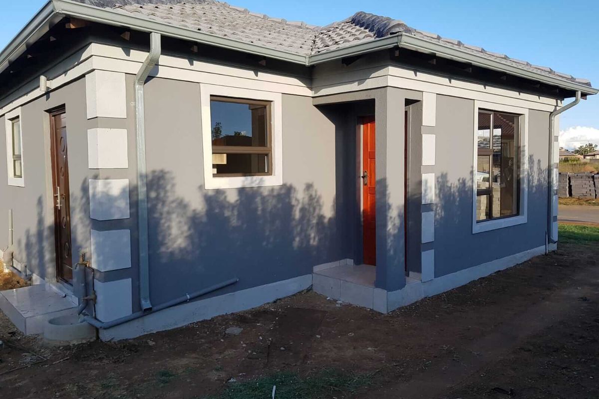 NEW DEVELOPMENT, ALL COSTS INCLUDED, FULL TITLE STANDS. NO DEPOSITS / 100% BONDS (dependent on client profile) - Photo 2