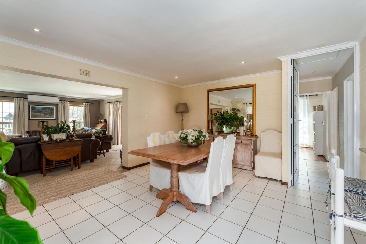 Home is where the heart is—and this one’s got plenty of it. - Photo 5