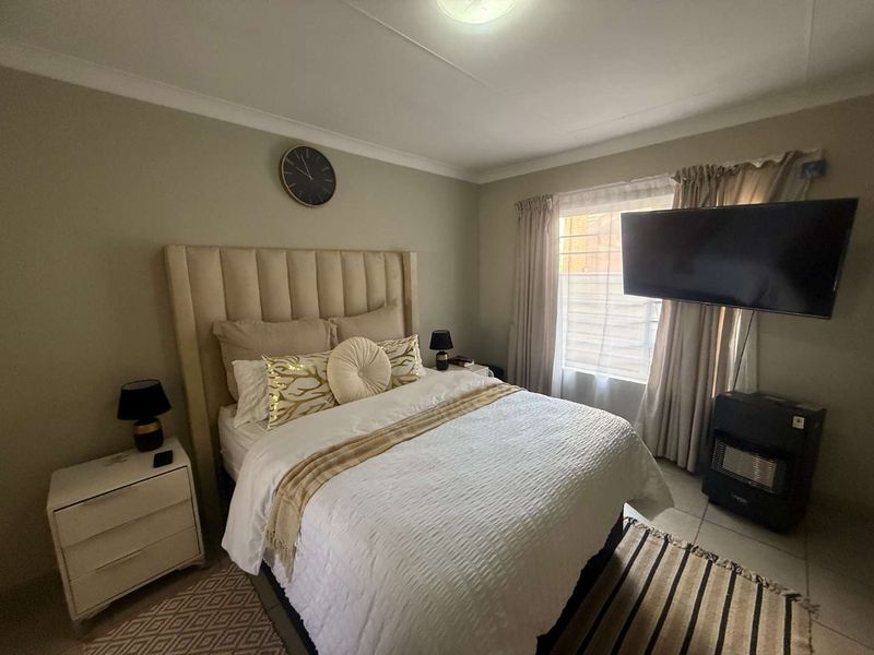CHARMING 3 BED FAMILY HOME - PERFECT STARTER! - Photo 10