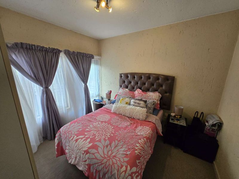 1-Bedroom First Floor Apartment to Rent in Ferndale - Photo 4