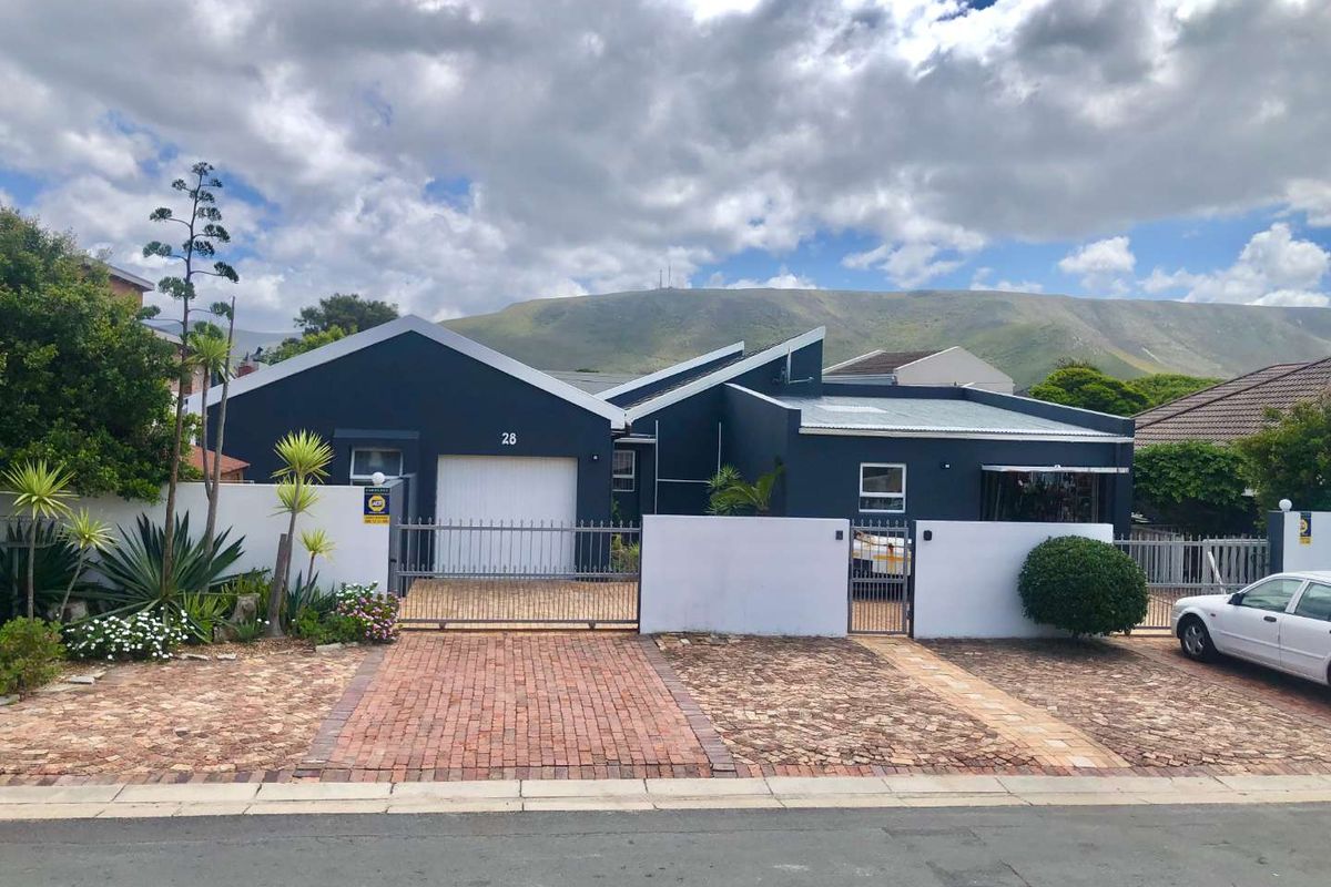 Rare opportunity to own a home in Westcliff - Photo 2