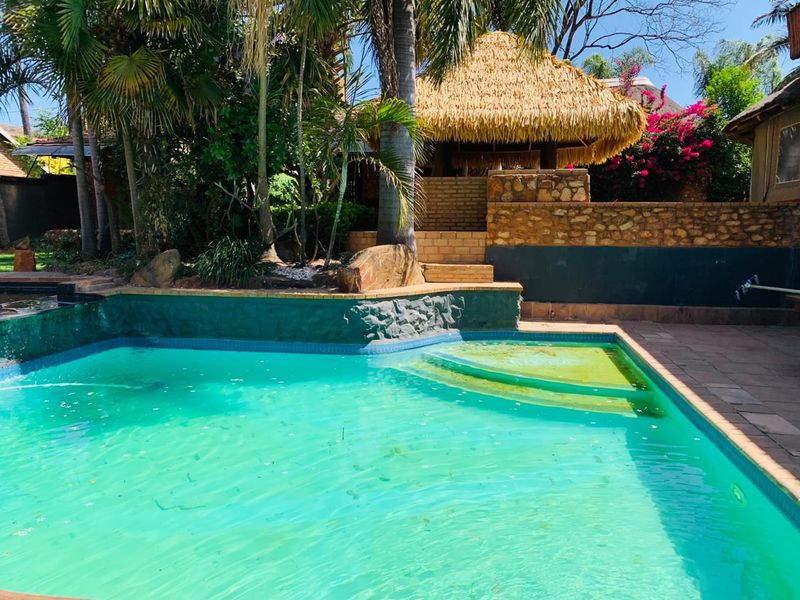 6 bedrooms for sale in Amandasig - Photo 3