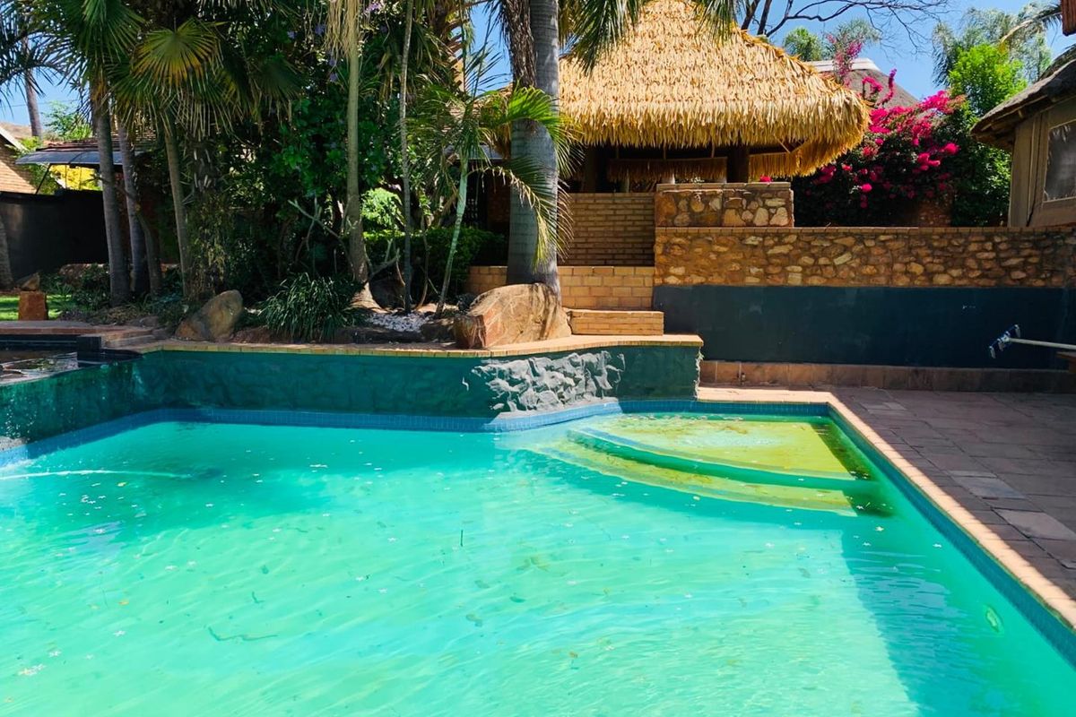 6 bedrooms for sale in Amandasig - Photo 3