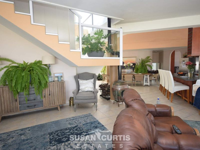 5 BEDROOM HOUSE FOR SALE IN HAGE HEIGHTS - Photo 5