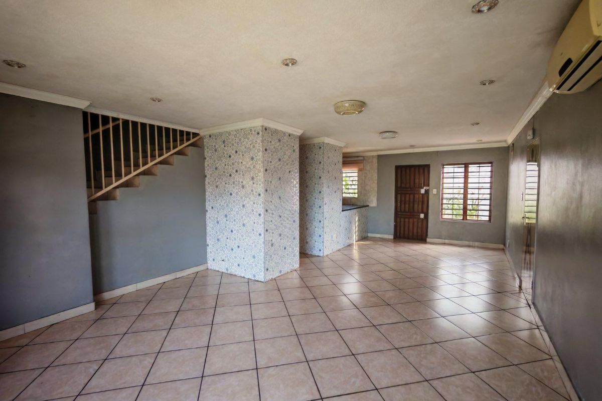 Home For Sale In A Secure Complex - Photo 4